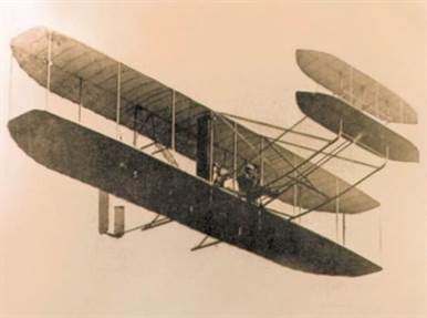 Premier avion de l'histoire