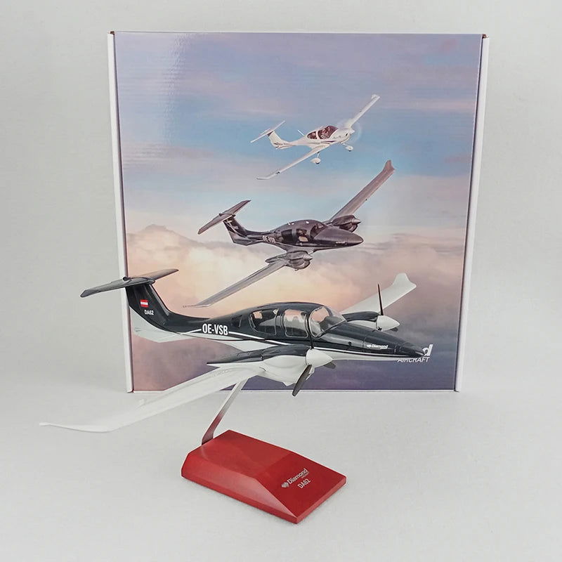 Avion Miniature DA62