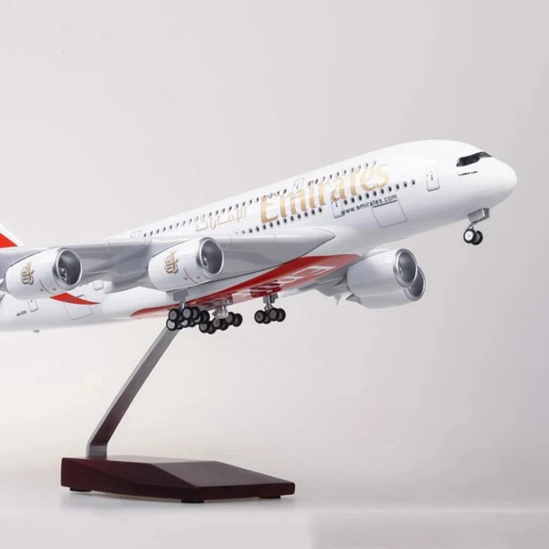 Avion Miniature Emirates